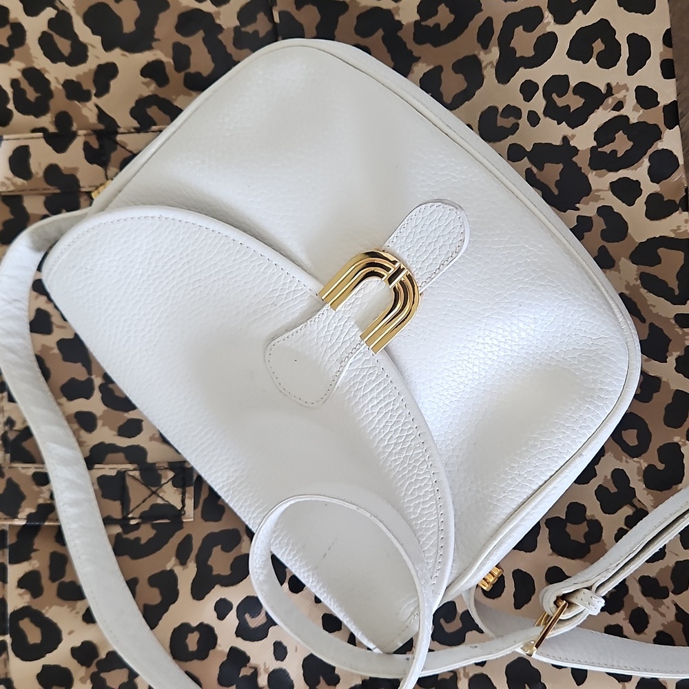 Ungaro Paris White Leather Crossbody Bag Gold Hardware VINTAGE